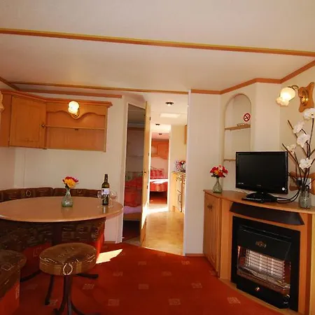 Flemings White Bridge Self-catering Mobile Hire 홀리데이파크
