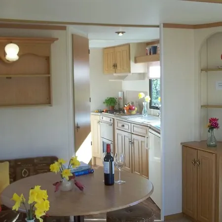Flemings White Bridge Self-catering Mobile Hire 홀리데이파크 4*